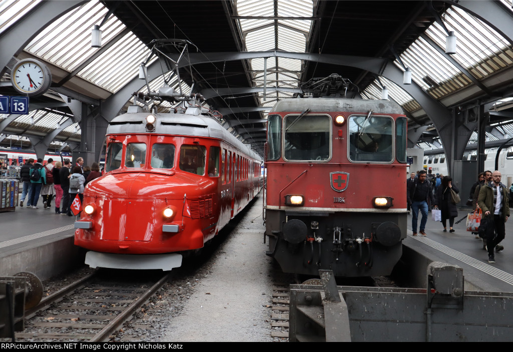 SBB RAe 4/8 1021 & SBB 11164